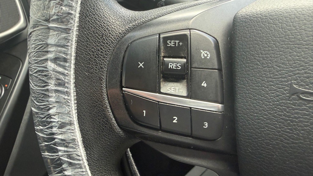 2020 Ford Explorer Image 27