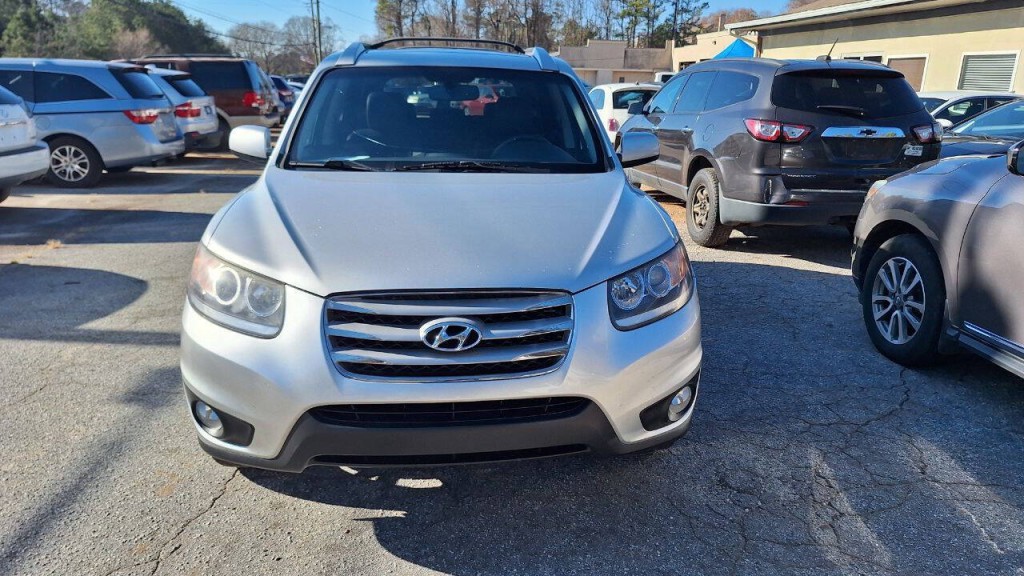 2012 Hyundai Santa Fe Image 2