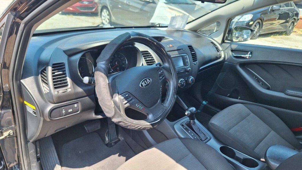 2015 Kia Forte Image 10