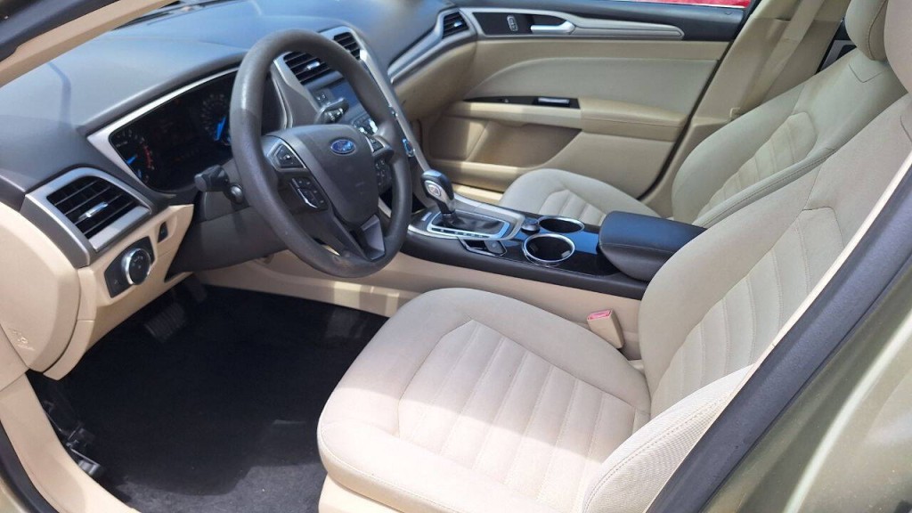 2013 Ford Fusion Image 9