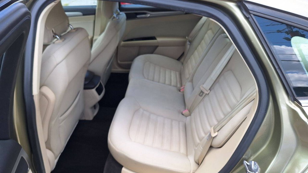 2013 Ford Fusion Image 21