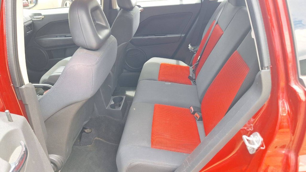 2009 Dodge Caliber Image 20
