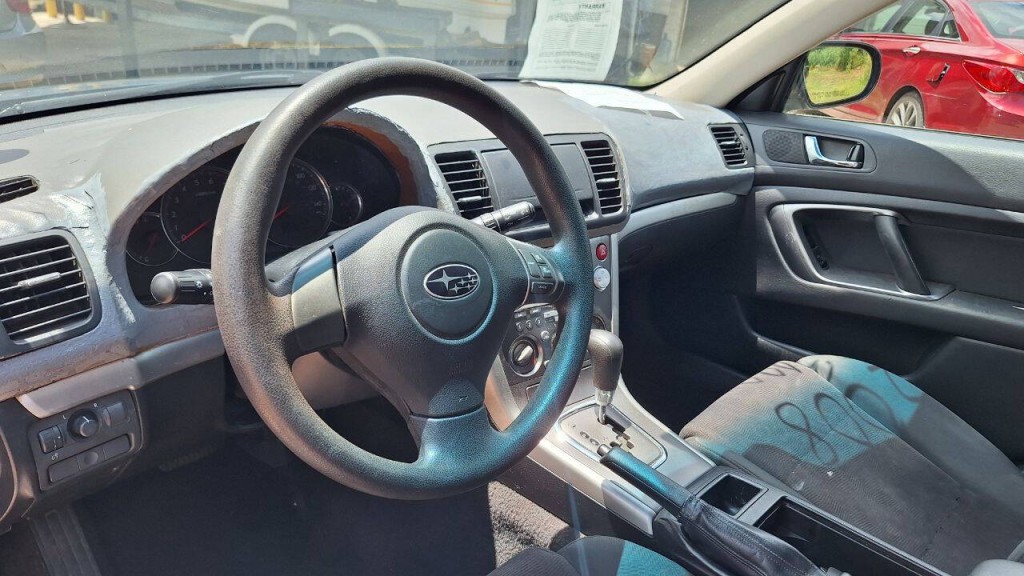 2008 Subaru Outback Image 9
