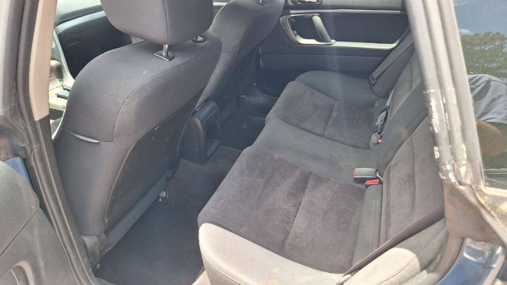 2008 Subaru Outback Image 17
