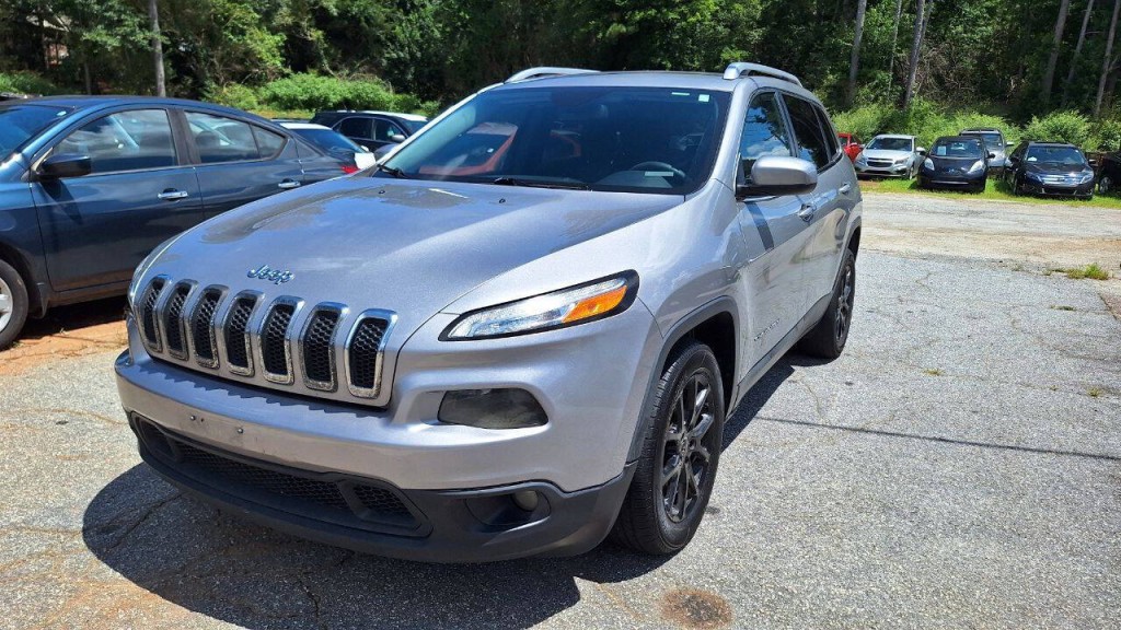2018 Jeep Cherokee Image 3