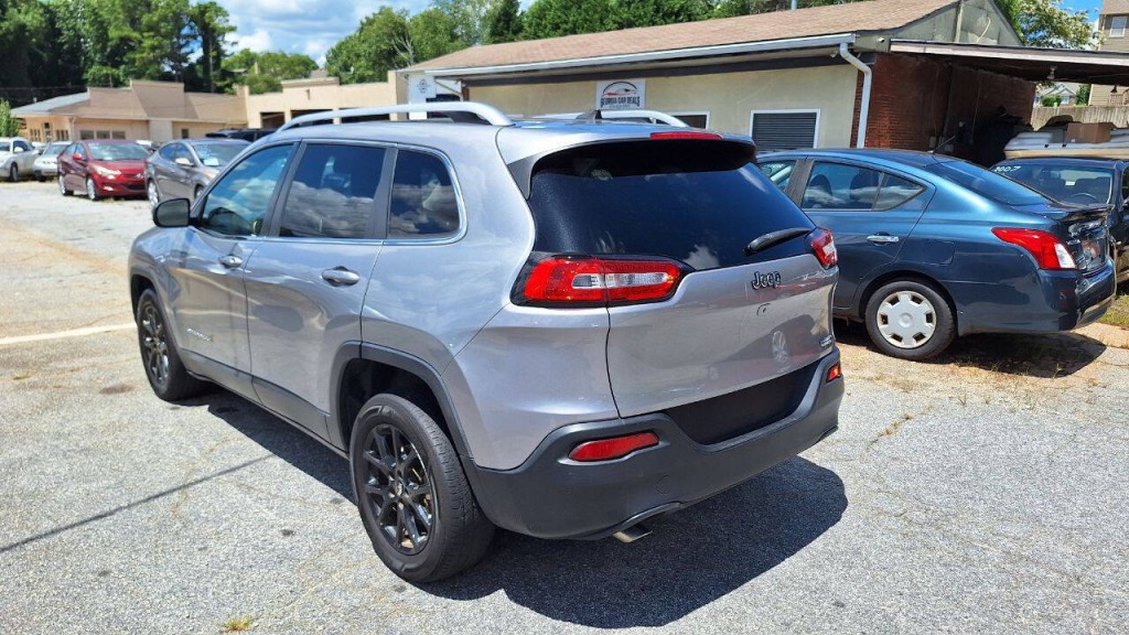 2018 Jeep Cherokee Image 4