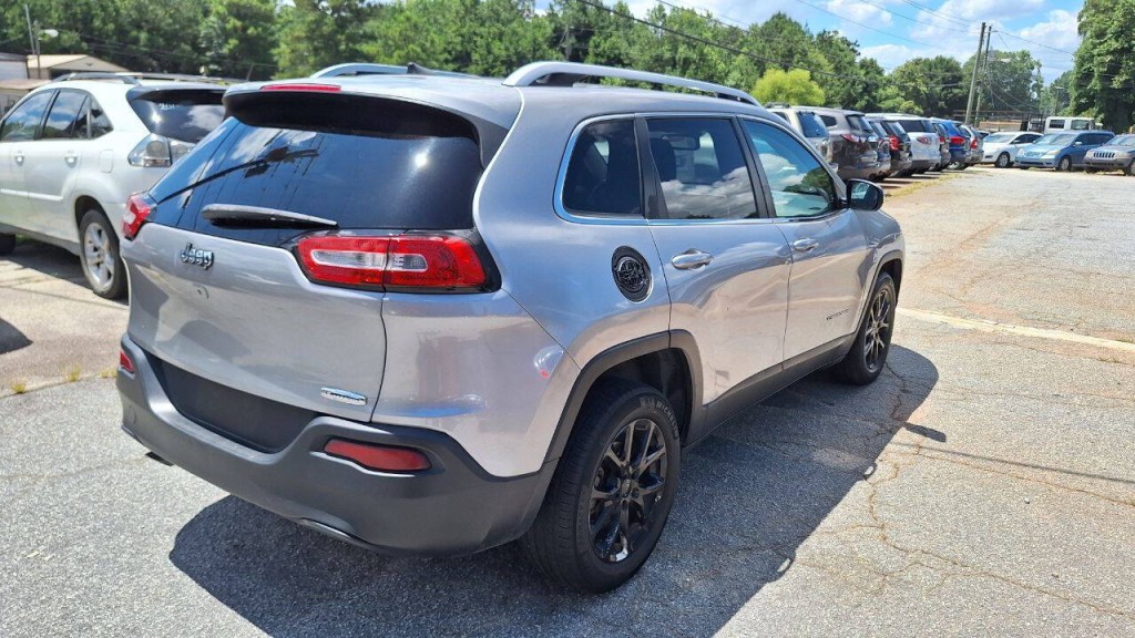 2018 Jeep Cherokee Image 7