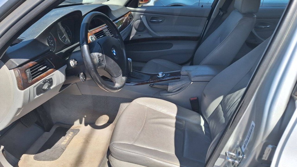 2006 BMW 3 Series Image 6