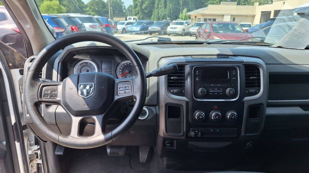 2015 RAM 1500 Image 10