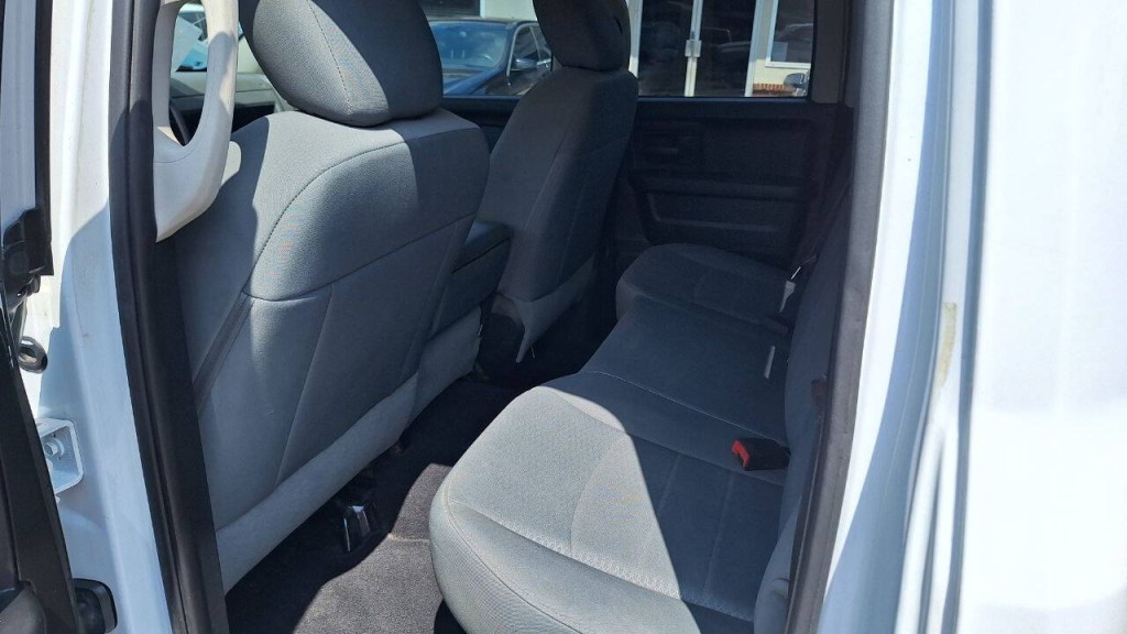 2015 RAM 1500 Image 19
