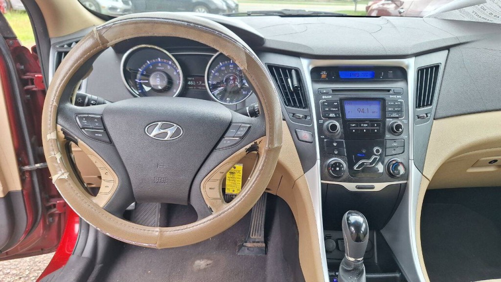 2011 Hyundai Sonata Image 13