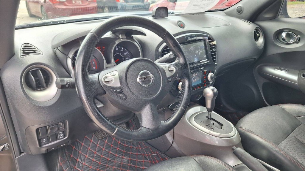 2011 Nissan Juke Image 11