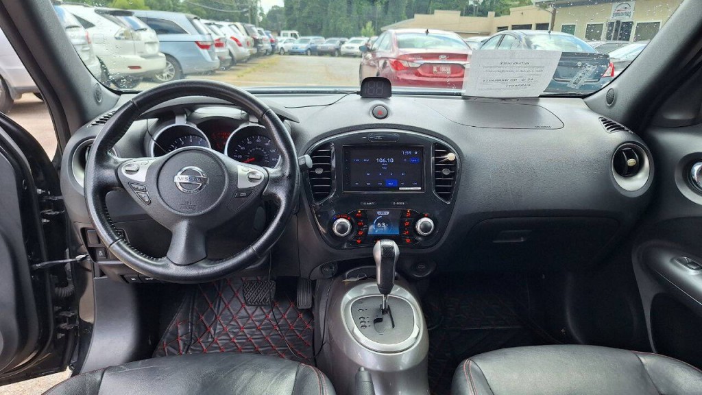 2011 Nissan Juke Image 13