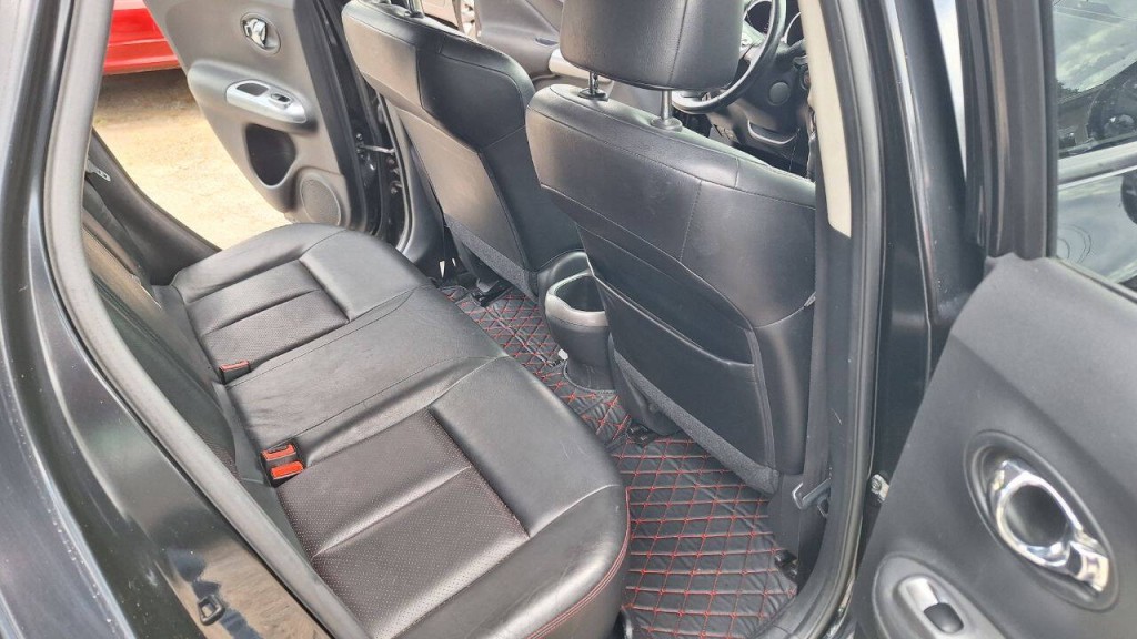2011 Nissan Juke Image 24