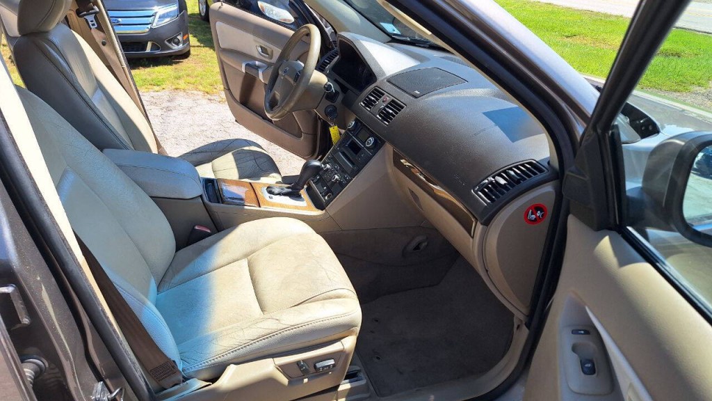 2009 Volvo XC90 Image 15
