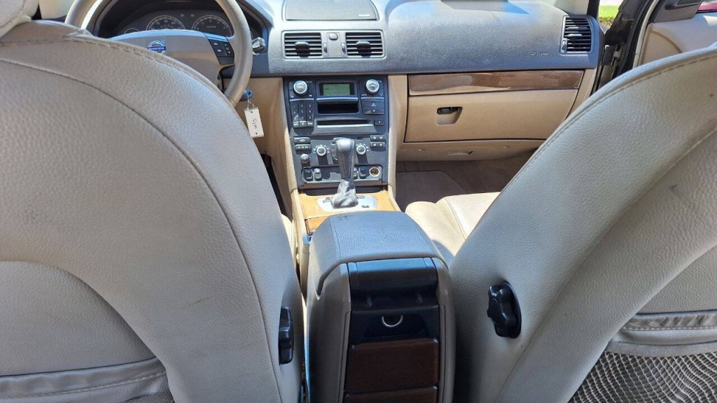 2009 Volvo XC90 Image 23