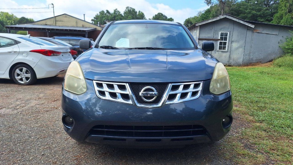 2013 Nissan Rogue Image 2