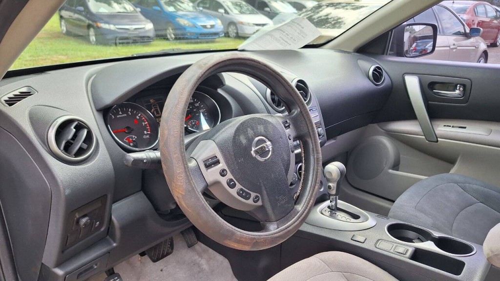 2013 Nissan Rogue Image 10