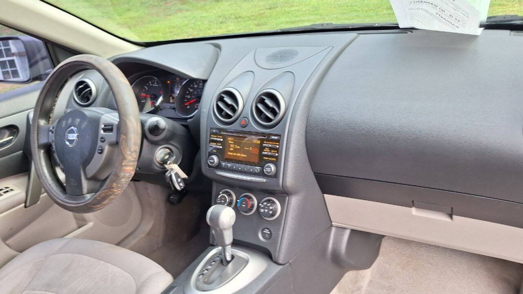 2013 Nissan Rogue Image 19
