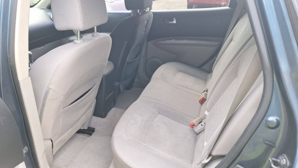 2013 Nissan Rogue Image 23