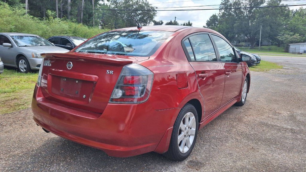 2011 Nissan Sentra Image 4