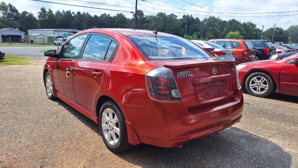 2011 Nissan Sentra Image 6