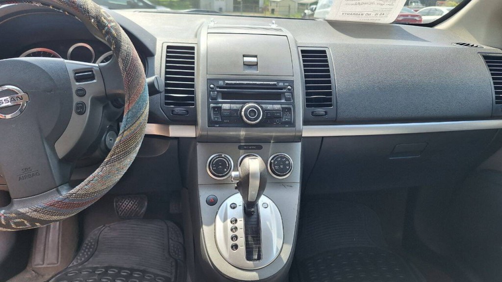 2011 Nissan Sentra Image 14