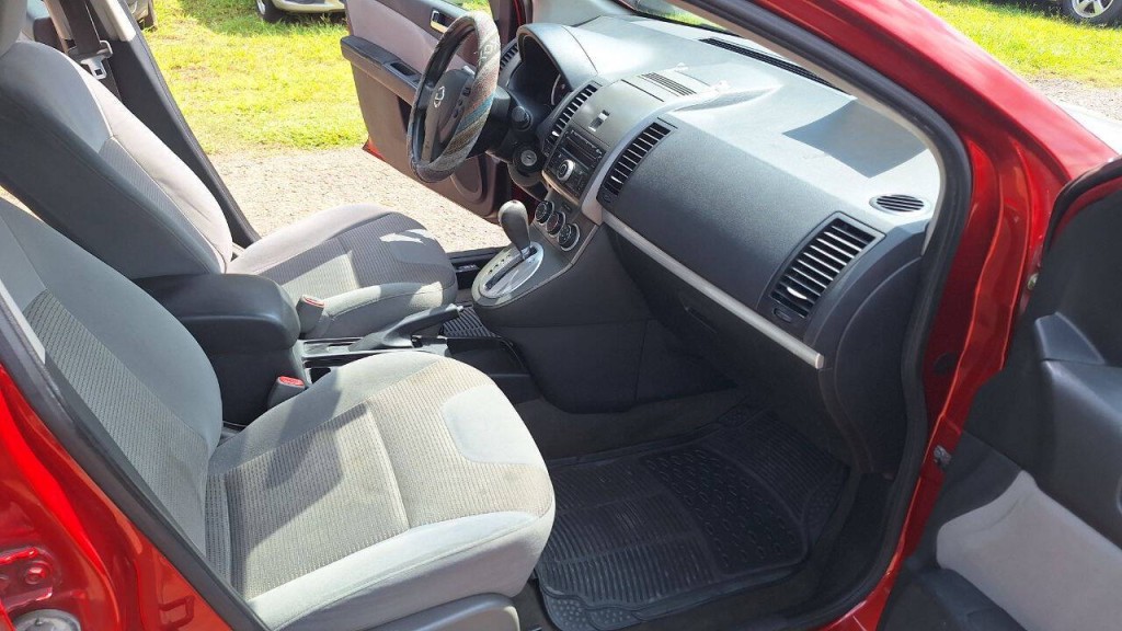 2011 Nissan Sentra Image 15