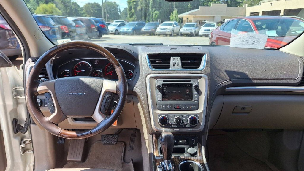 2014 GMC Acadia Image 15