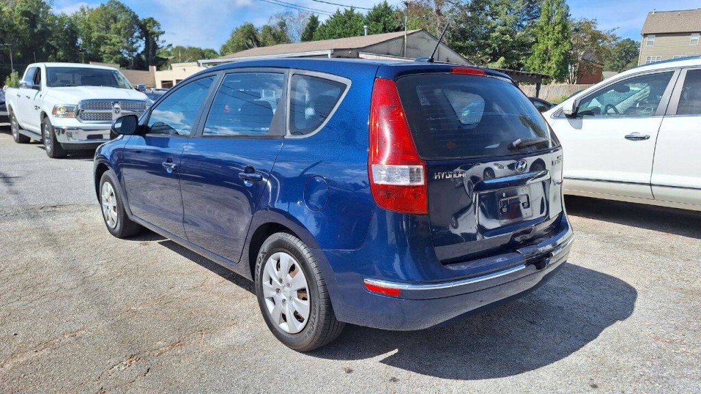 2012 Hyundai Elantra Image 5