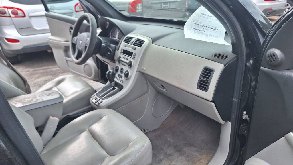 2005 Chevrolet Equinox Image 14