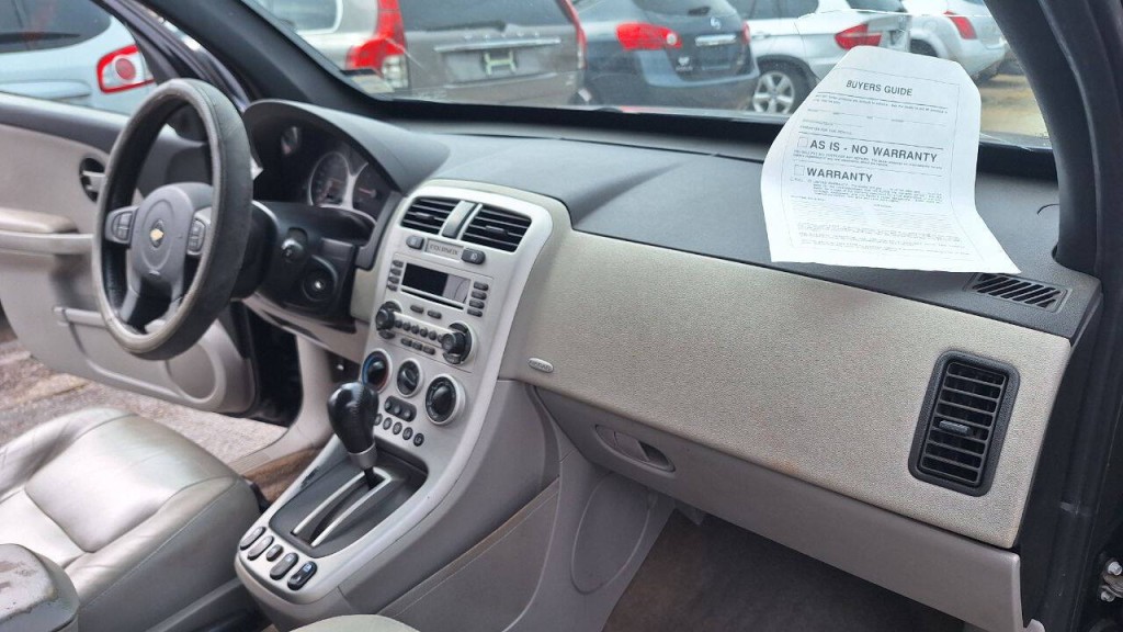 2005 Chevrolet Equinox Image 15