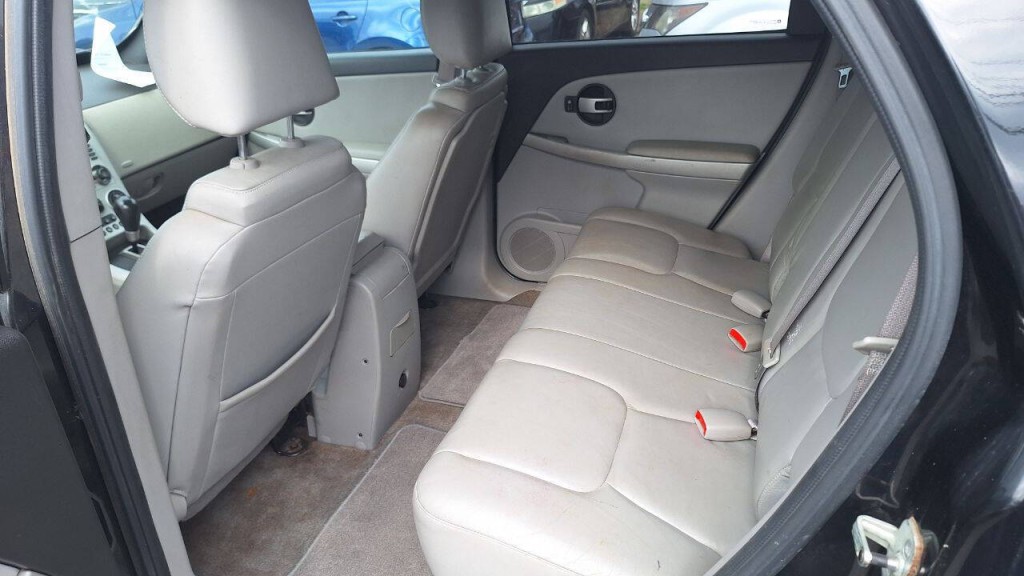 2005 Chevrolet Equinox Image 19