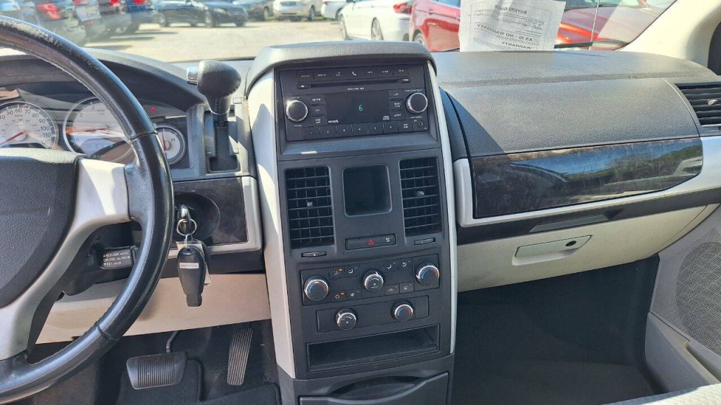 2010 Dodge Grand Caravan Image 14