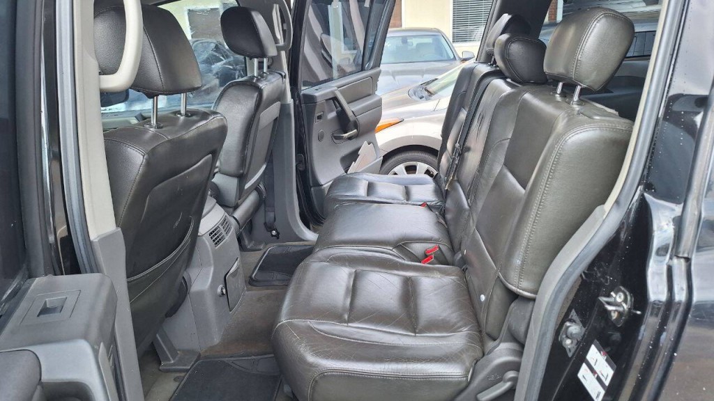 2006 Nissan Armada Image 15