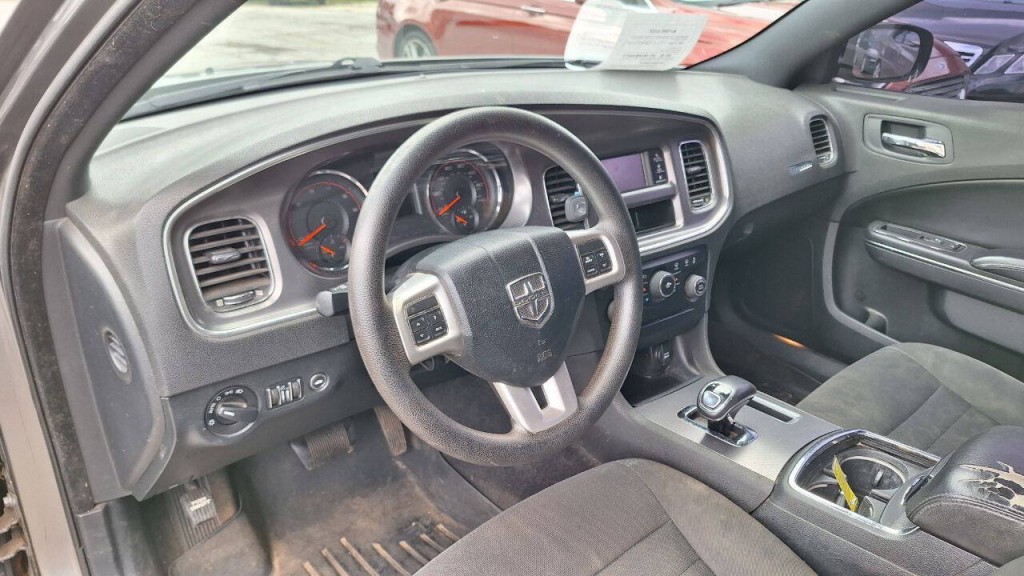 2012 Dodge Charger Image 10