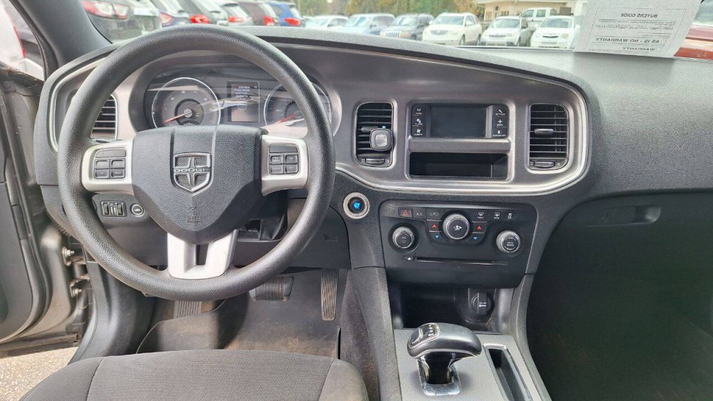2012 Dodge Charger Image 12