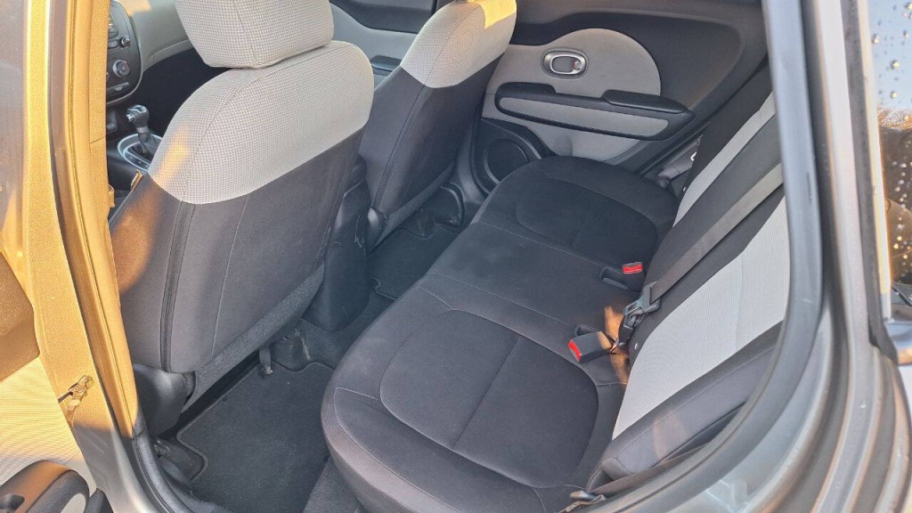 2015 Kia Soul Image 22