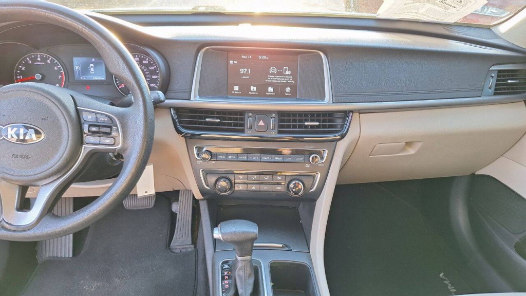 2018 Kia Optima Image 13