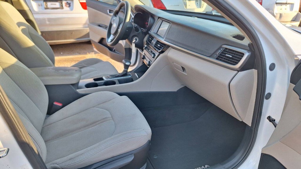 2018 Kia Optima Image 15