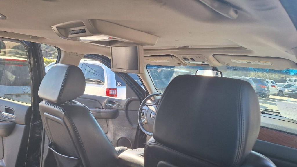 2007 GMC Yukon Image 20