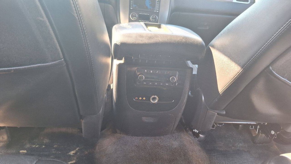 2007 GMC Yukon Image 23