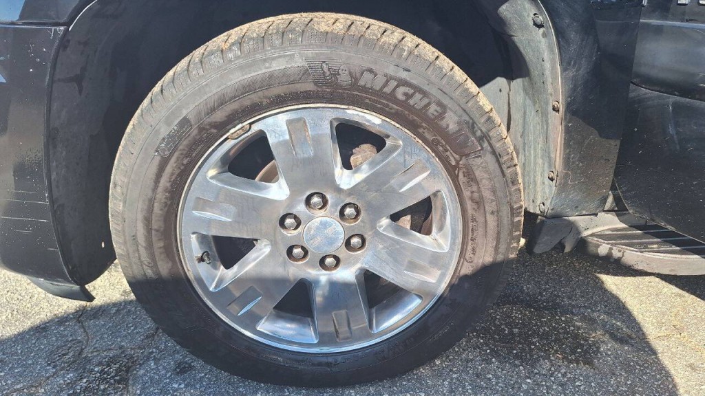 2007 GMC Yukon Image 26