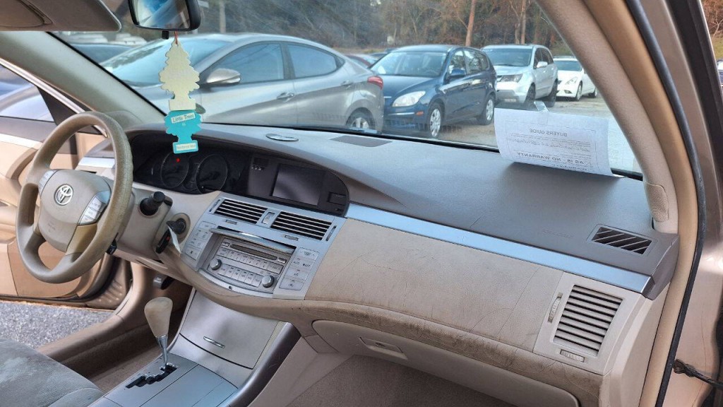 2006 Toyota Avalon Image 12