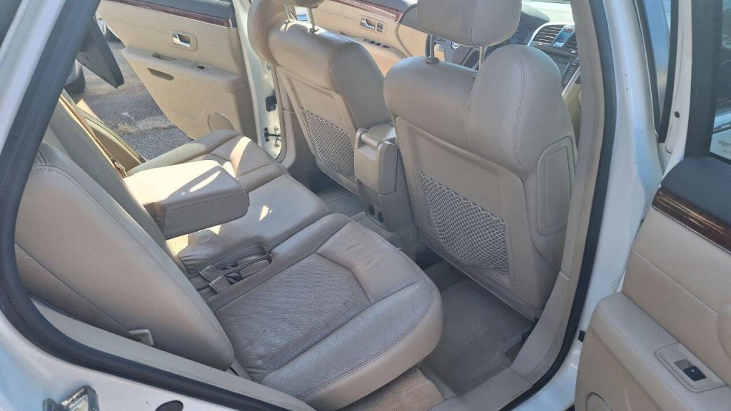 2007 Cadillac SRX Image 19