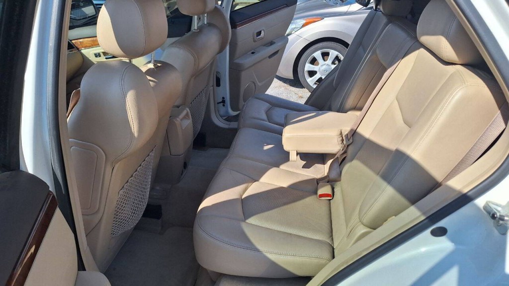 2007 Cadillac SRX Image 20