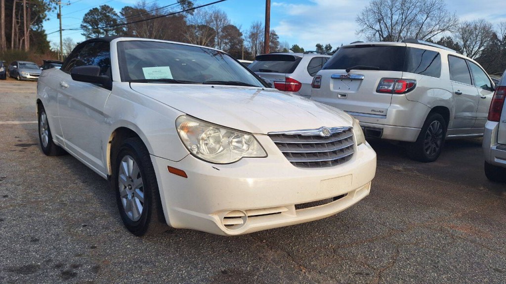 2008 Chrysler Sebring Image 1