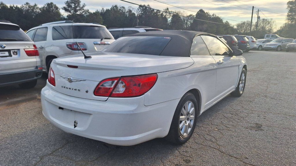 2008 Chrysler Sebring Image 7