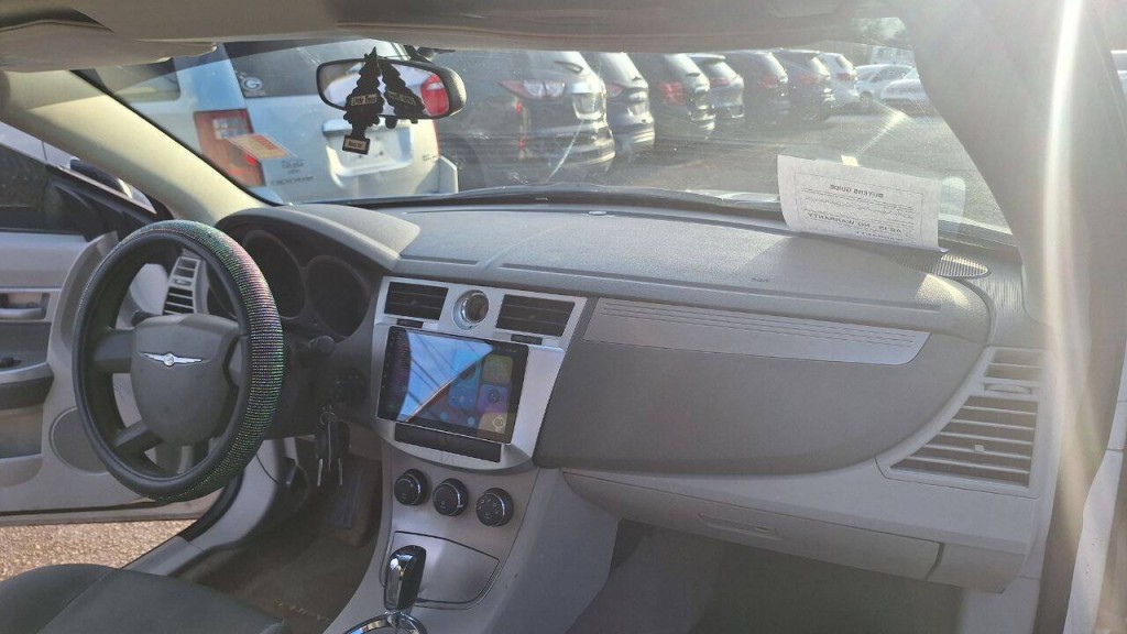 2008 Chrysler Sebring Image 19