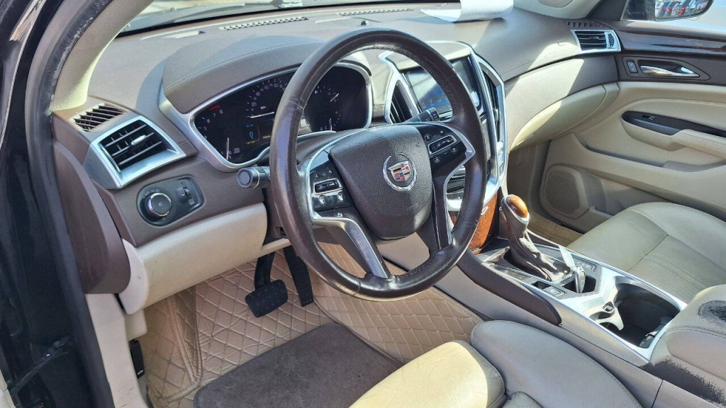 2016 Cadillac SRX Image 10